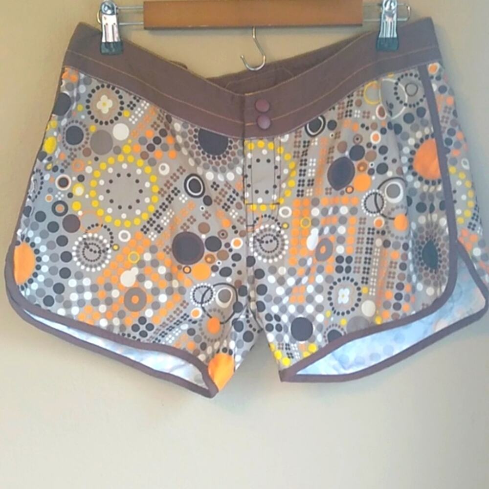 Pipeline Y2K 90's retro style brown and orange geometric women's trunks  size 13
